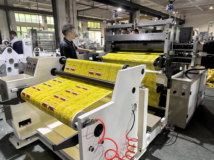 易撕点断复卷机 易撕点断复卷机